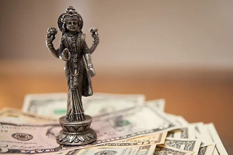 Yoga 4 Money